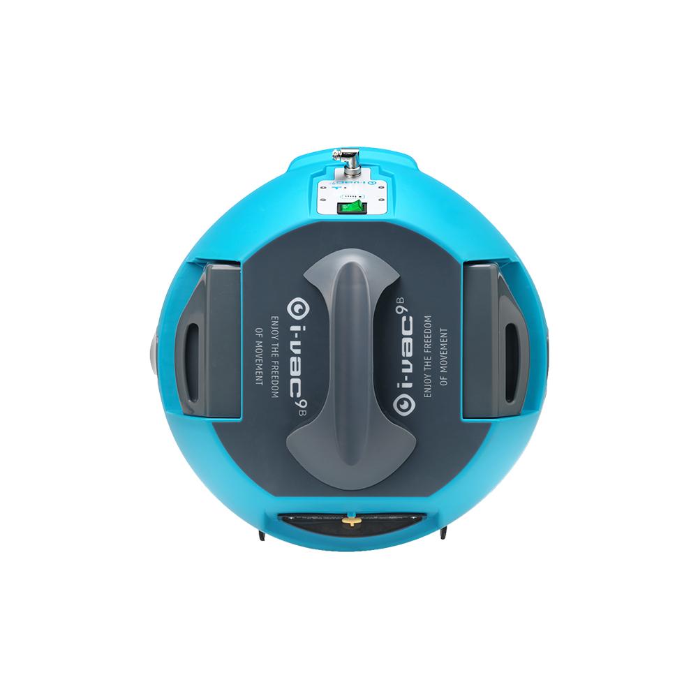 Battery operated vacuum machine